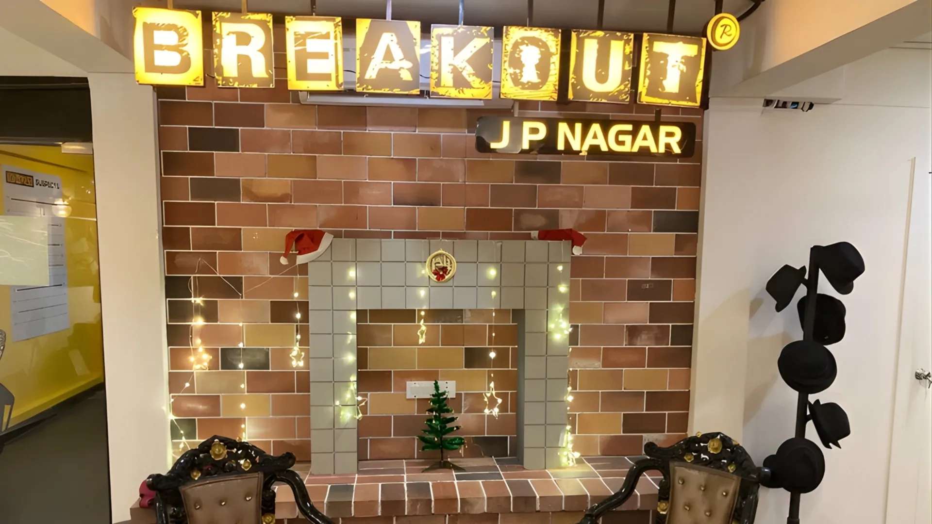 Breakout® Escape Rooms